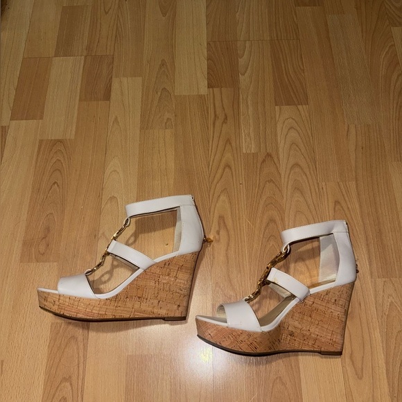 MK Wedge Sandals - Picture 7 of 8